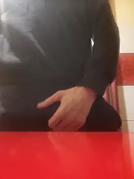 Snapshot of Ianne150 chatting on February 3, 2:53 am Ianne150 online show from February 3, 2:53 am