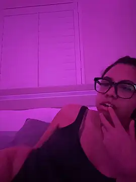 Snapshot of cartierprincess chatting on February 9, 9:02 am cartierprincess online show from February 9, 9:02 am