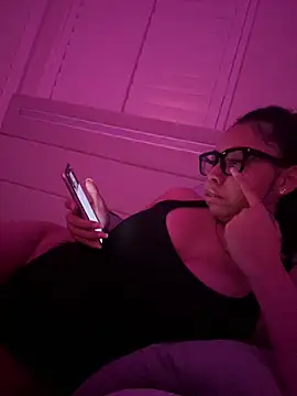 Snapshot of cartierprincess chatting on March 6, 7:38 am cartierprincess online show from March 6, 7:38 am