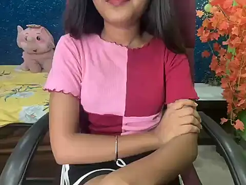 Snapshot of Brown-beauty chatting on July 23, 2:59 pm Brown-beauty online show from July 23, 2:59 pm