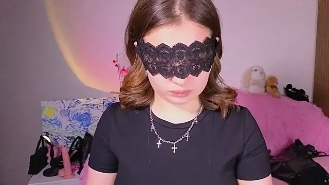 Snapshot of Catherine_Karis chatting on May 13, 1:19 pm Catherine Karis online show from May 13, 1:19 pm