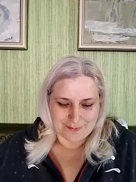 NyushaLollipop online show from April 30, 3:29 pm