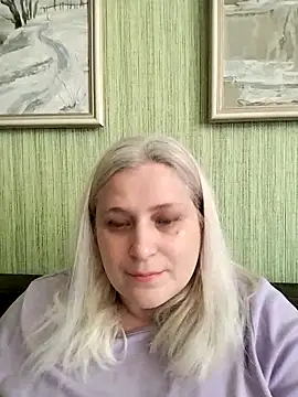 NyushaLollipop online show from May 5, 10:23 am