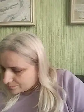 NyushaLollipop online show from May 7, 10:42 am