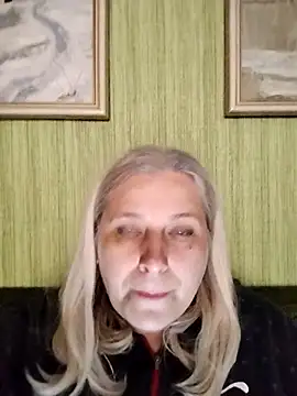 NyushaLollipop online show from May 10, 4:34 pm
