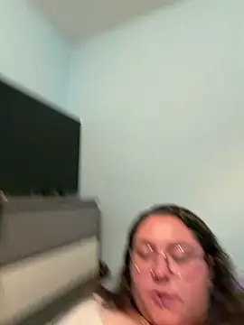 Snapshot of _maracr19_ chatting on May 30, 9:45 pm maracr19 online show from May 30, 9:45 pm