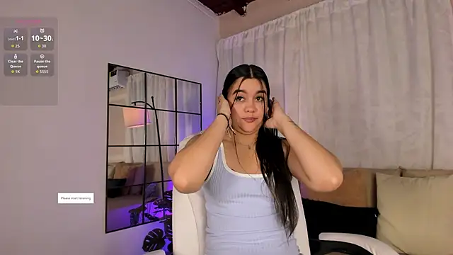 liaamoon  online show from July 21, 12:29 pm