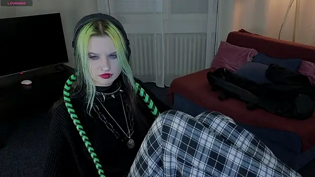 ToxicKittyy online show from March 8, 2:04 am