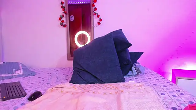 dirty sexx  online show from February 11, 6:51 am