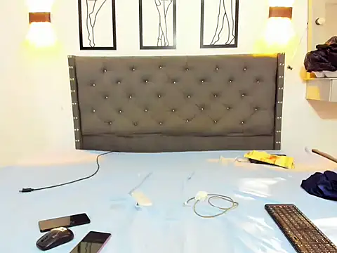 Meliisa lan online show from March 13, 9:21 pm