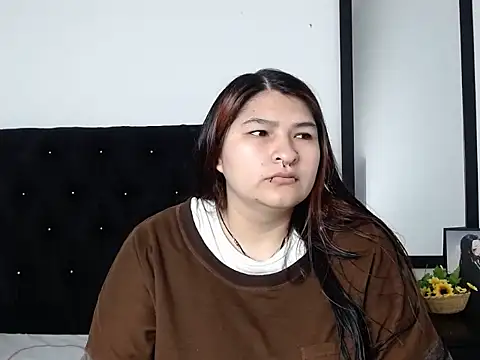 LauraHorny69 online show from February 25, 12:48 pm