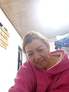 Snapshot of Andry_will chatting on May 4, 3:57 am Andry will online show from May 4, 3:57 am
