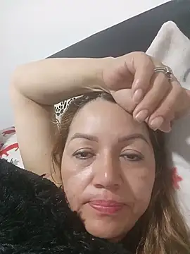 Snapshot of Andry_will chatting on May 24, 4:45 pm Andry will online show from May 24, 4:45 pm