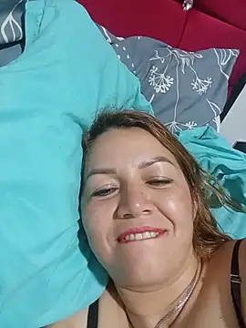 Snapshot of Andry_will chatting on July 12, 7:43 am Andry will online show from July 12, 7:43 am