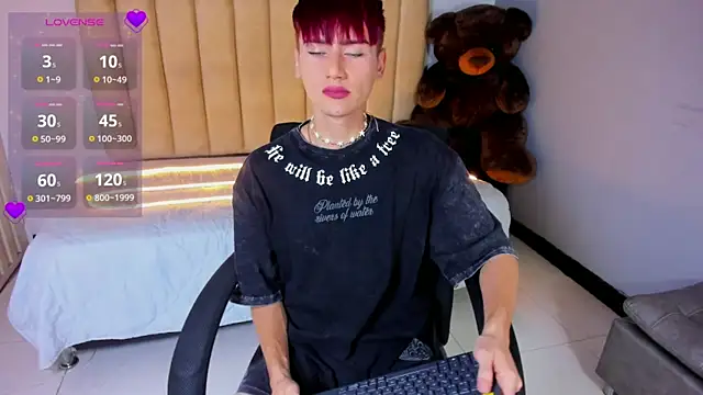 ian diamond online show from July 23, 9:02 pm