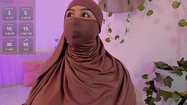  Amirah online show from June 11, 6:17 pm