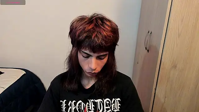 Snapshot of God_Dereck chatting on February 10, 5:50 pm God Dereck online show from February 10, 5:50 pm