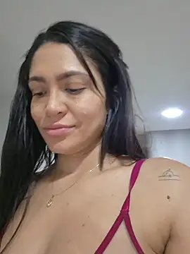 Snapshot of Ina_Jody_ chatting on May 27, 1:57 am Ina Jody online show from May 27, 1:57 am