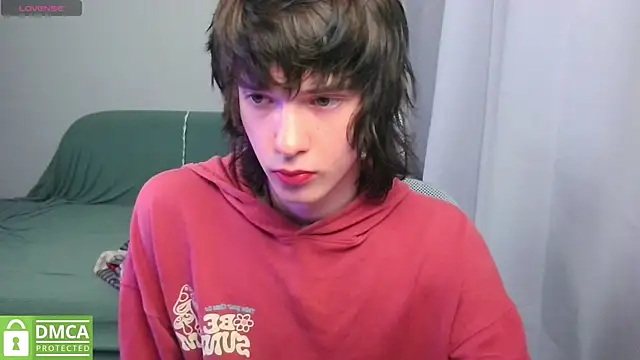 LeonBoykisser online show from July 16, 4:57 pm
