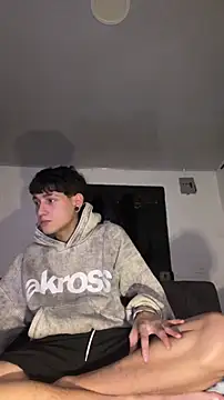 Snapshot of nifiare chatting on February 20, 4:31 am nifiare online show from February 20, 4:31 am