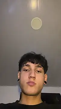 Snapshot of nifiare chatting on February 24, 8:01 am nifiare online show from February 24, 8:01 am