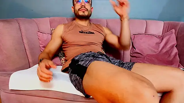 Vans Ross online show from February 12, 7:31 pm