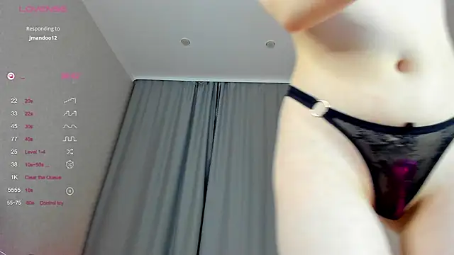 Allettaevee online show from February 19, 1:23 am