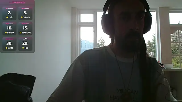 Snapshot of aircum99 chatting on May 23, 7:07 pm aircum99 online show from May 23, 7:07 pm