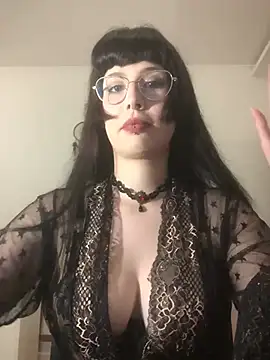 Snapshot of ElisaGoth chatting on July 25, 1:47 am ElisaGoth online show from July 25, 1:47 am