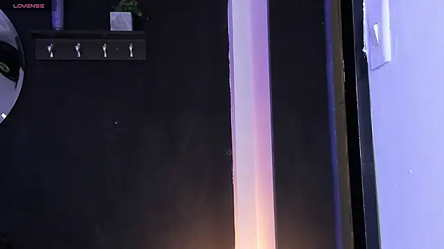 Noaah25  online show from February 1, 3:27 am