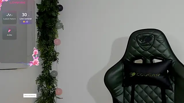 Noaah25  online show from July 12, 12:23 am
