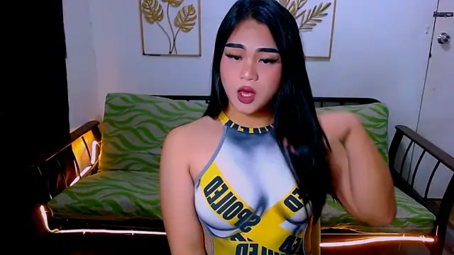 LovelyCock4Play online show from May 3, 12:00 pm