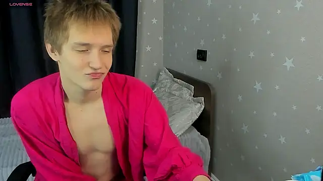 Snapshot of Kai_Milller chatting on February 7, 7:06 pm Kai Milller online show from February 7, 7:06 pm