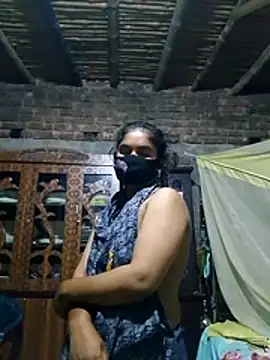 Hot Sweeti online show from March 12, 2:12 pm