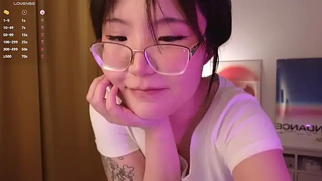 Snapshot of nullgirl chatting on June 2, 2:24 am nullgirl online show from June 2, 2:24 am