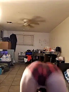 LadySn0w26 online show from March 6, 4:09 am