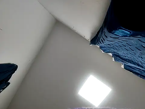 Aafreen999 online show from February 2, 6:50 pm