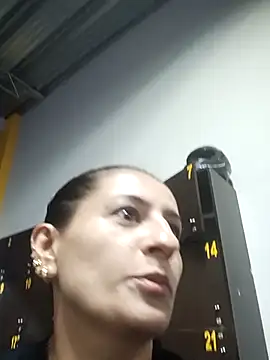 Luna seductora12 online show from March 6, 10:45 am