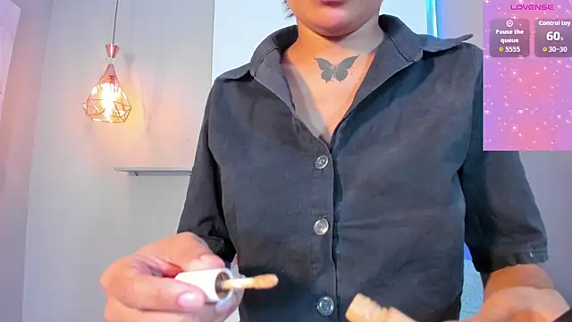 Scarlet Vixen  online show from March 14, 12:32 pm