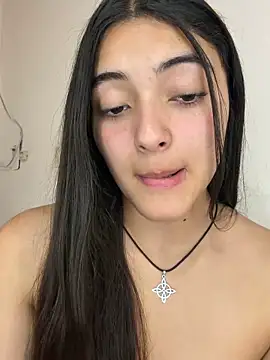 Snapshot of _tina_9 chatting on March 9, 4:33 pm tina 9 online show from March 9, 4:33 pm