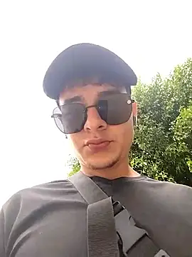 attractive-sexx online show from February 22, 1:53 pm