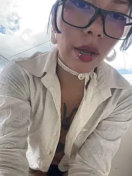 Snapshot of Namii_cute chatting on January 16, 6:56 pm Namii cute online show from January 16, 6:56 pm