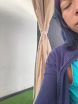 Snapshot of Namii_cute chatting on February 10, 11:47 am Namii cute online show from February 10, 11:47 am