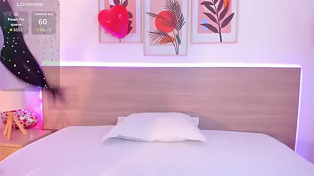  Caamilaa  online show from February 18, 5:42 pm