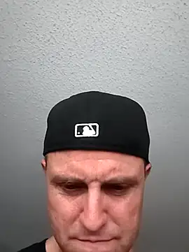Snapshot of ThickaThuckDick07 chatting on April 11, 4:28 am ThickaThuckDick07 online show from April 11, 4:28 am