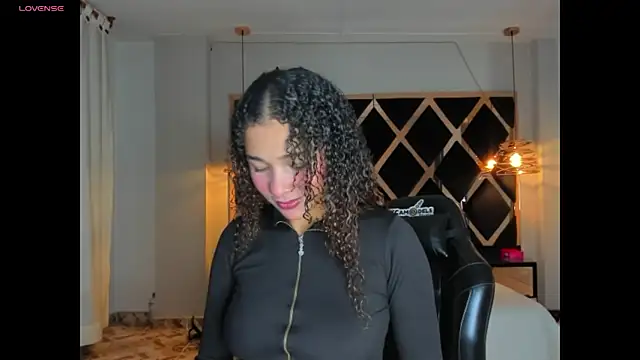 Mia cartther online show from March 15, 3:34 am