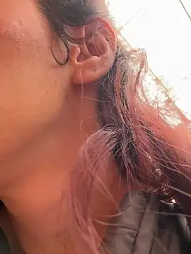 elodie rouge online show from July 13, 2:31 pm