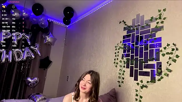 elsadaedra online show from May 15, 5:09 pm