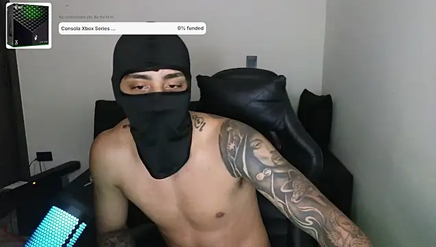 Snapshot of cash_master888 chatting on February 4, 5:46 am cash master888 online show from February 4, 5:46 am