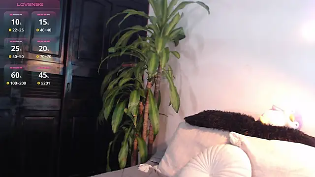 Mia Volkova  online show from April 30, 2:45 pm